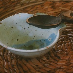 small spouted pottery bowl | handmade ceramic